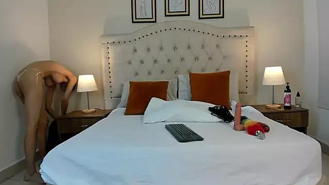 ammelia_ms on StripChat 