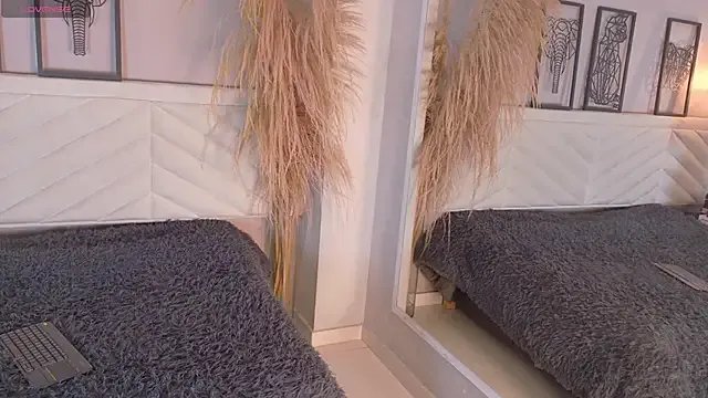 amy_miller1 on StripChat