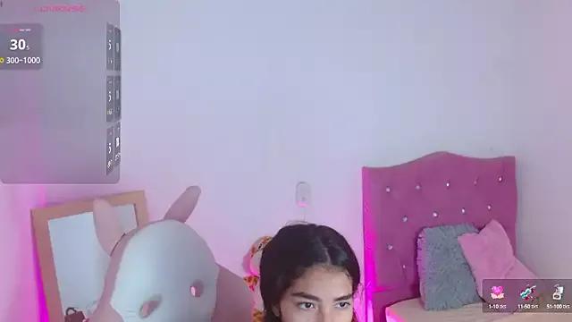 andromeda_meyer on StripChat 