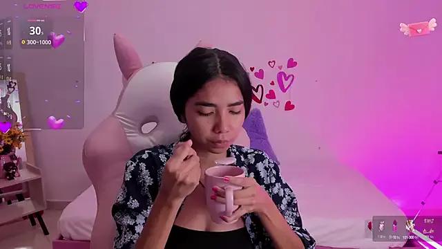 andromeda_meyer on StripChat 