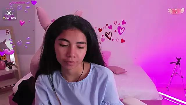 andromeda_meyer on StripChat 
