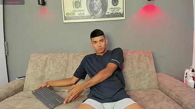 Angel_Lamberth on StripChat 