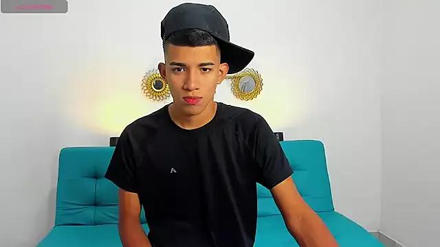Angel_Lamberth on StripChat 