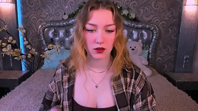 AngelAnabelle from StripChat