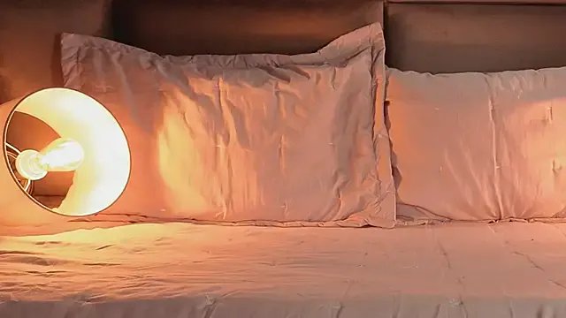 angelinepossy from StripChat