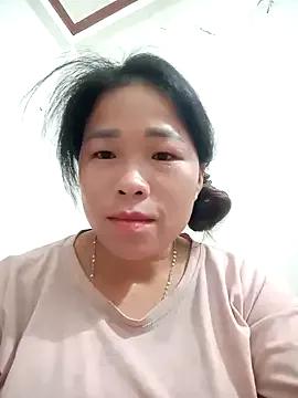 Anh-Huyen33 on StripChat 