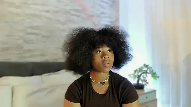 Anneth__M on StripChat