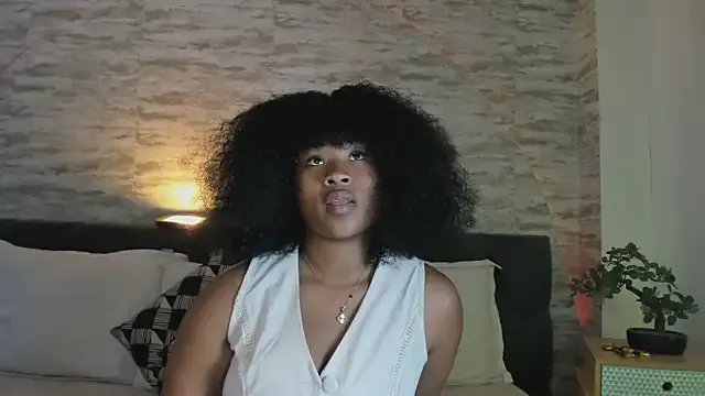 Anneth__M on StripChat