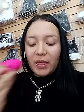 Arisha34 on StripChat 