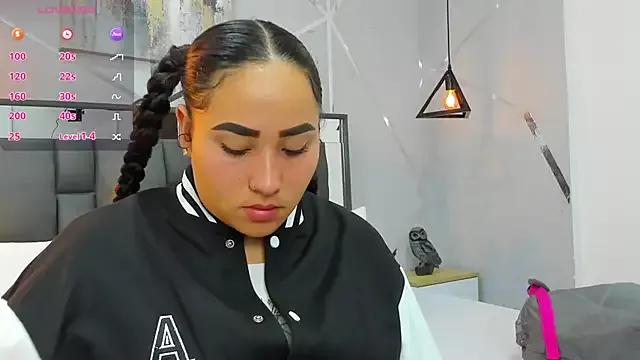 Ayla_martinez on StripChat 