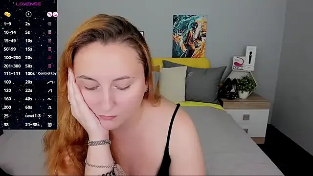 BabeLessi on StripChat