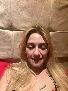 Bellalolahot on StripChat 