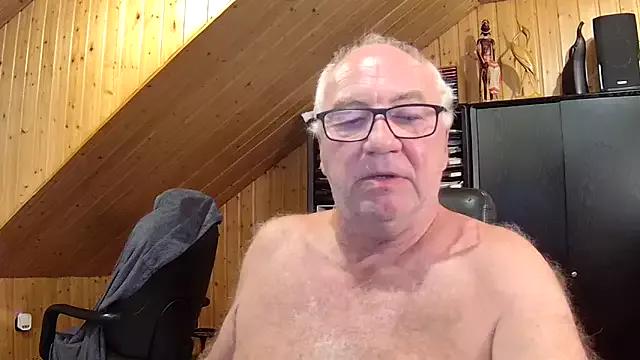biggandybig on StripChat 