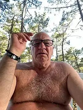biggandybig on StripChat 