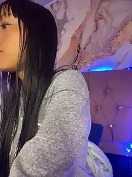 bonnie_18x on StripChat 