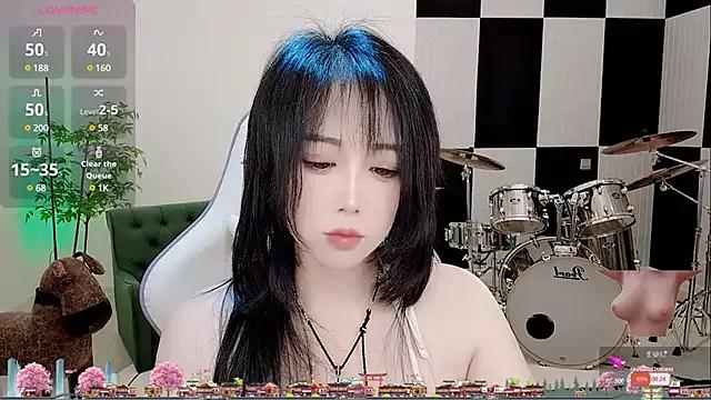 caicai99 on StripChat 