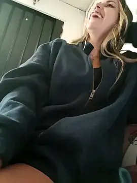 Cata_city1106 on StripChat