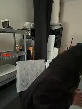 choclatepeaach on StripChat