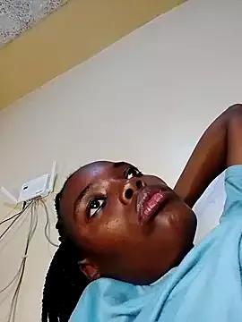 cute_naimah on StripChat 