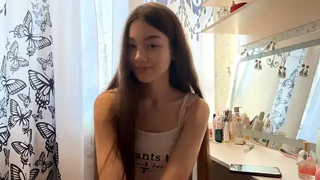 Cuteviola — I'll show my tongue