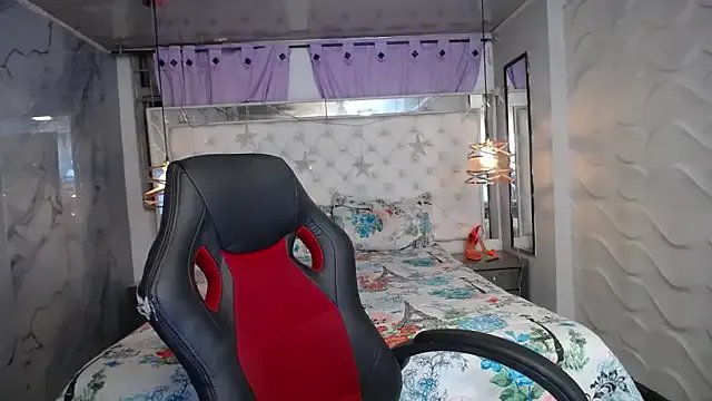 dakotarouse_ from StripChat