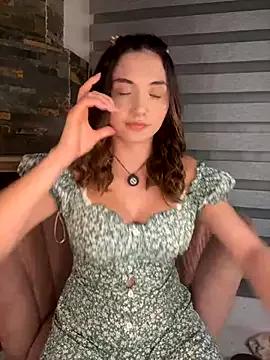 Daneshka1 on StripChat 