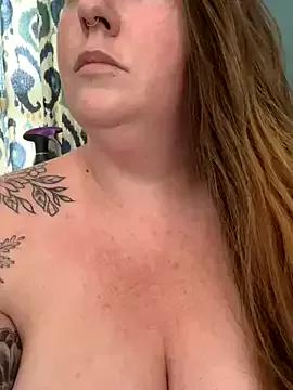 Domimommy420 on StripChat 