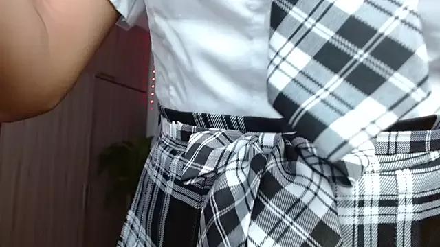 dulce_sky12 on StripChat 
