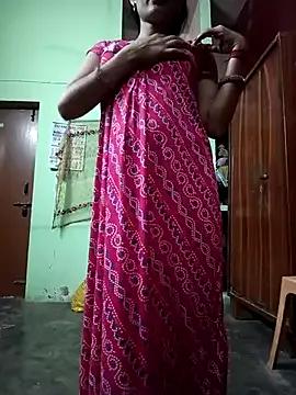 Eshwari_Chopra on StripChat 