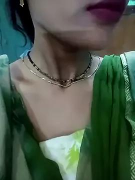 Eshwari_Chopra on StripChat 