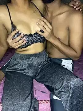 exotic_bb on StripChat 