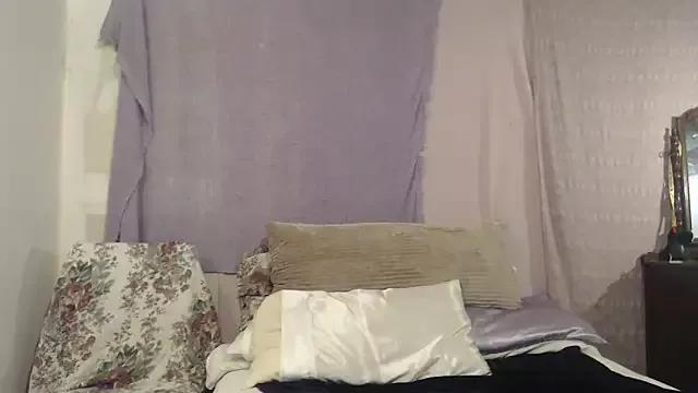 FlammingSlut on StripChat 
