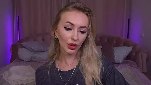 GraceCandy on StripChat 