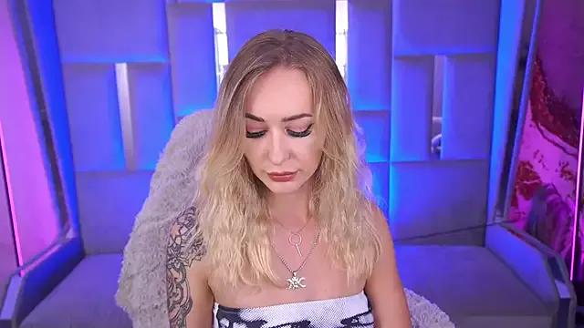 GraceCandy on StripChat 
