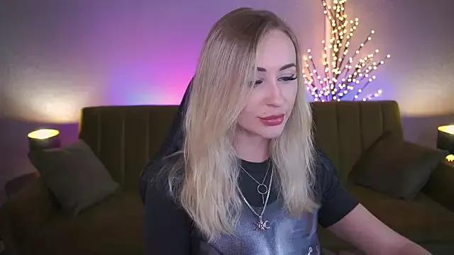 GraceCandy on StripChat 