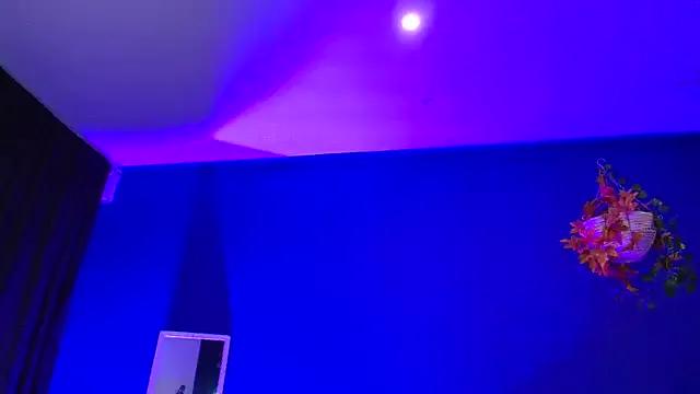 Hellen_dumont on StripChat 