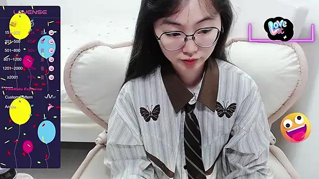 Hot-nini20 on StripChat 