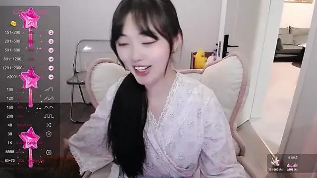 Hot-nini20 on StripChat 