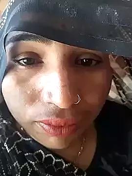 Hot_raaani on StripChat 