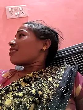 Hot_raaani on StripChat 