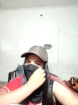 HotAishaa from StripChat