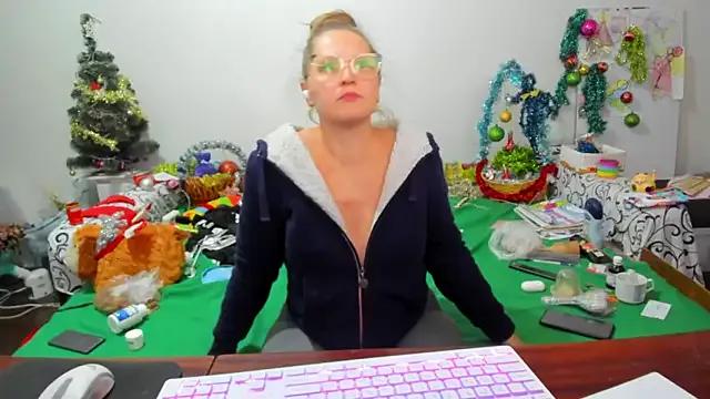 IamYourNarcotic on StripChat 