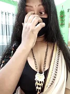 Idhika-Paul on StripChat 