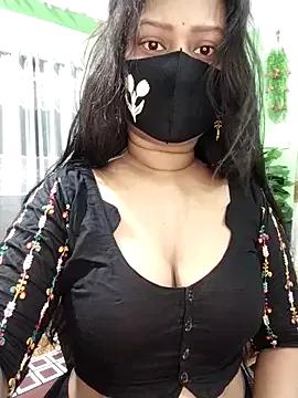 Idhika-Paul on StripChat 