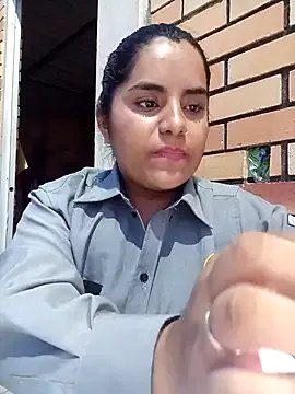 Isabel_3 — tits show