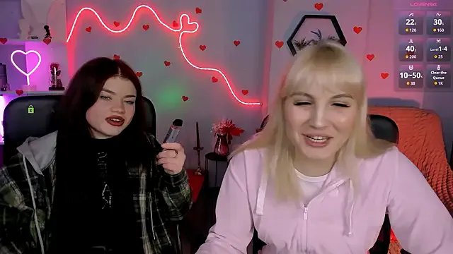 isabel_wave — flash tits