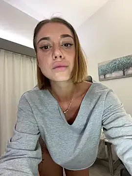 italianPassion from StripChat