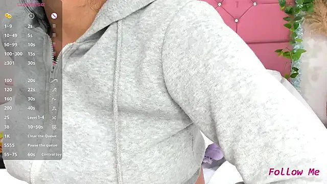 jade_xxx on StripChat