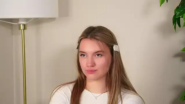 JeneMohsin on StripChat 