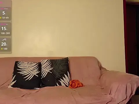 Juliet_official_pro — Freechat on StripChat